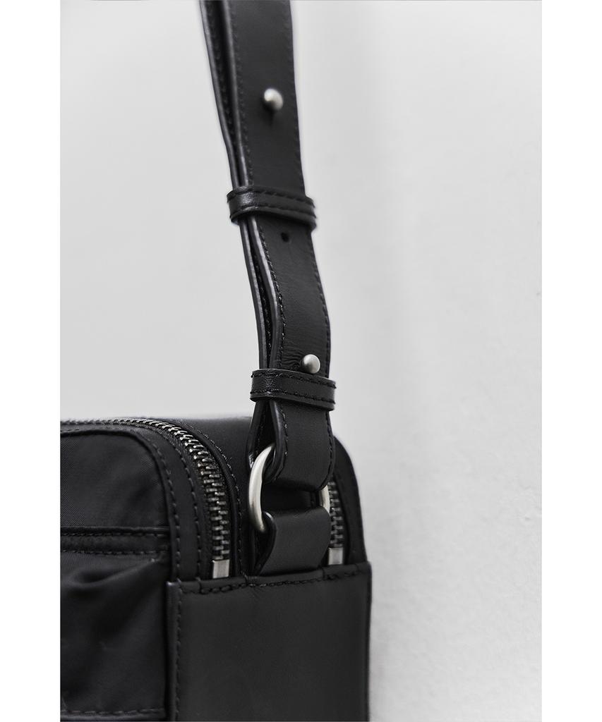 Youth Camera Bag - Black