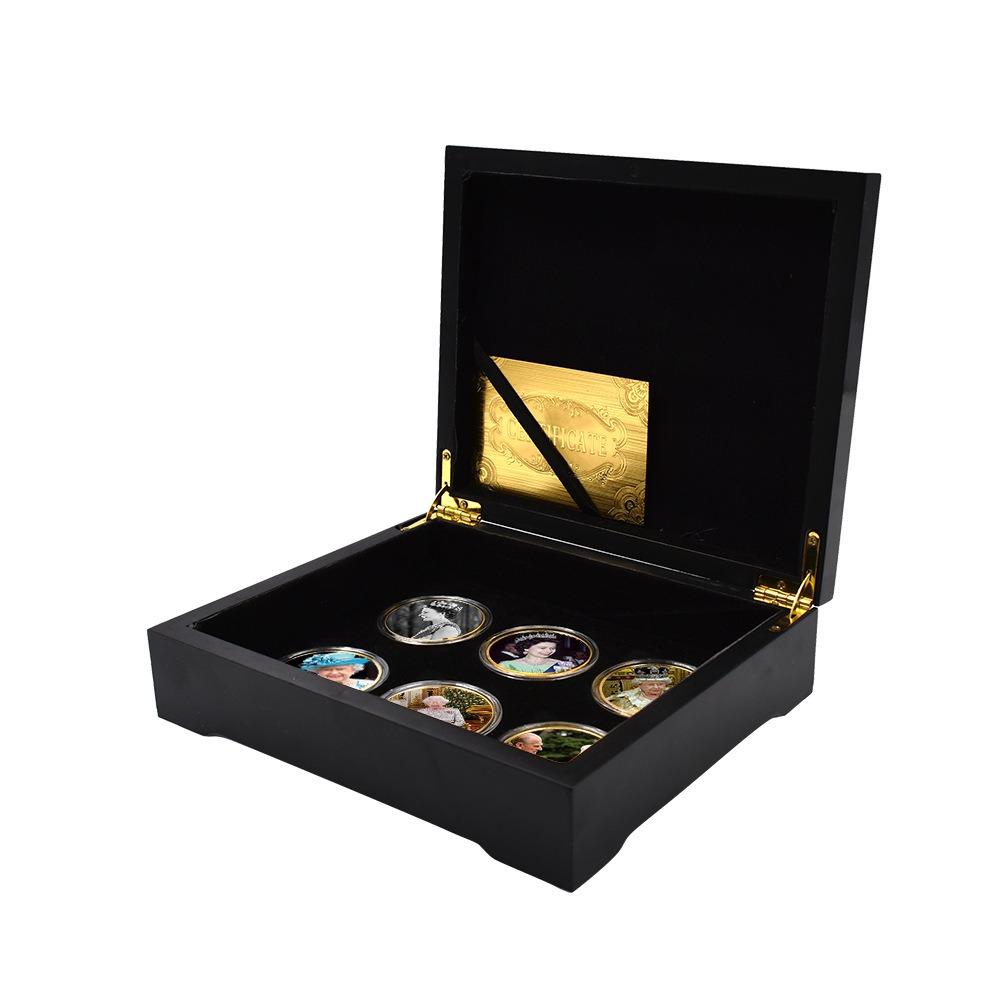Queen Elizabeth commemorative coins, 10 pieces, Elizabeth commemorative coins for various age groups, family collection