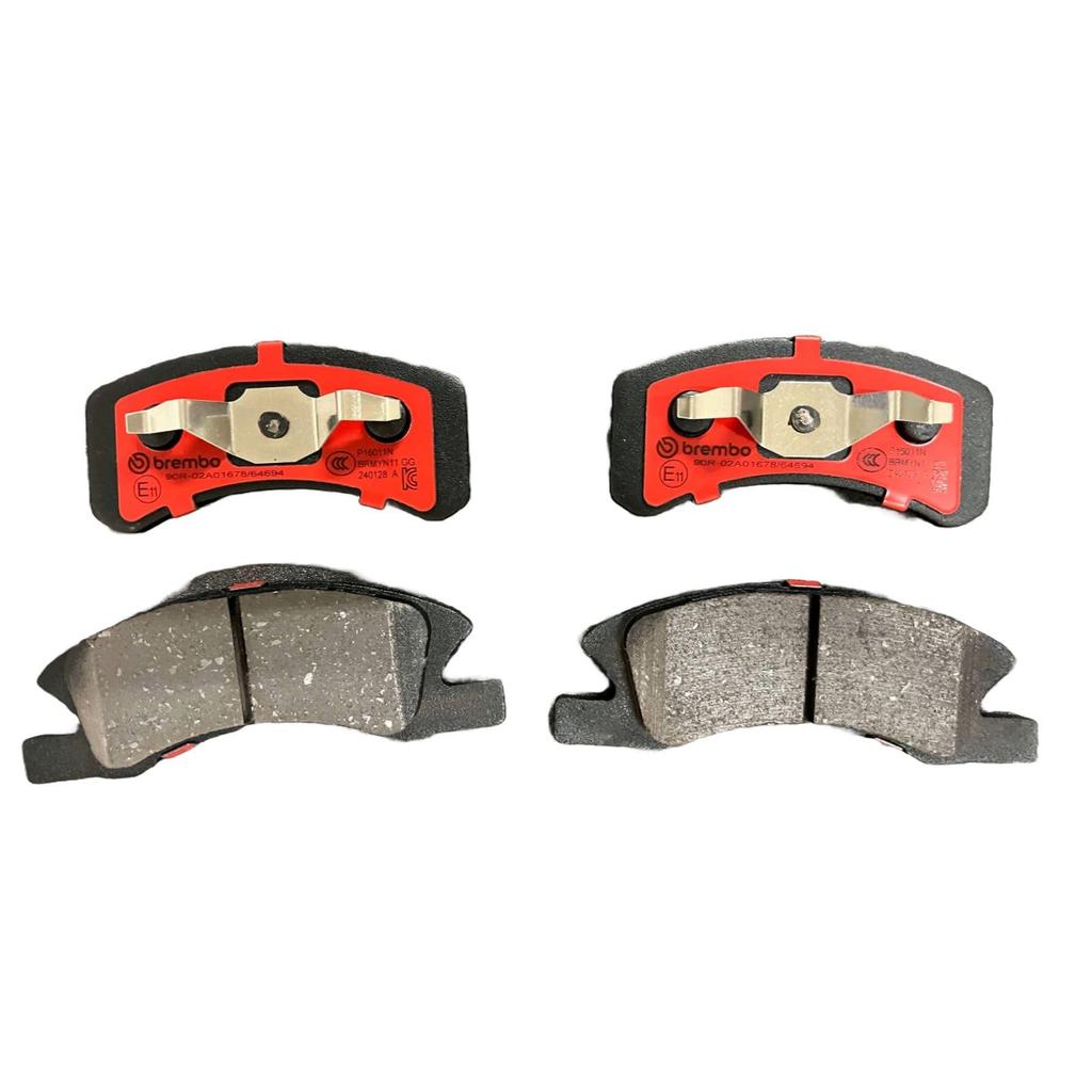 Brembo Ceramic Disc Pads (Front Set, Left and Right) for Daihatsu Move Conte L575S and Mitsubishi EK Wagon H82W