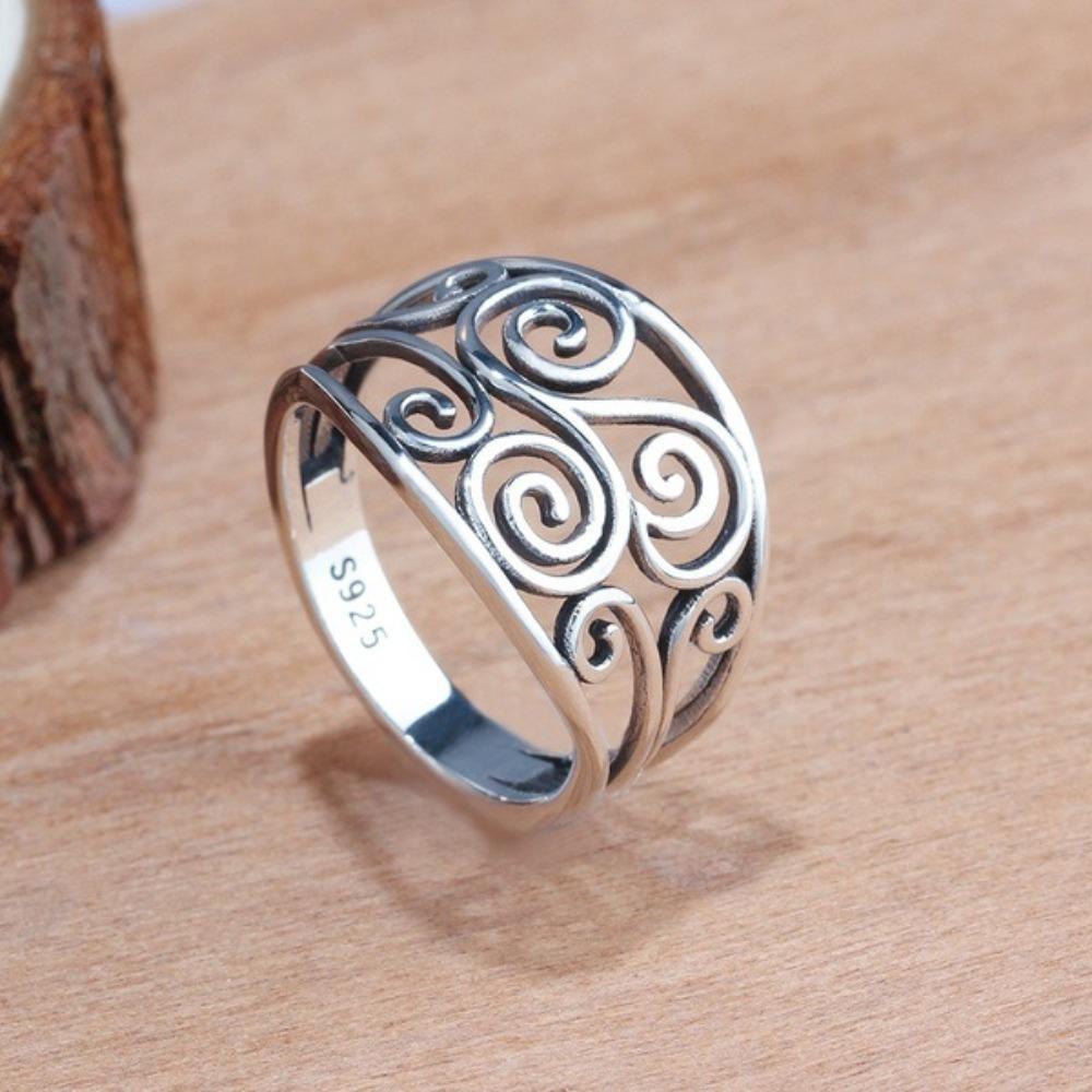 Vintage Hollow Flower Ring Black Thai Silver Engagement Rings for Women Elegant Bohemian Style Jewelry Gift
