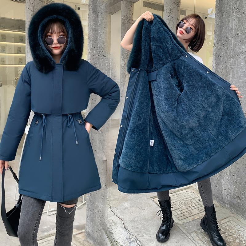 Женская осенне-зимняя тонкая теплая длинная парка с капюшоном и меховым воротником с длинным рукавом и плюшевой завязкой