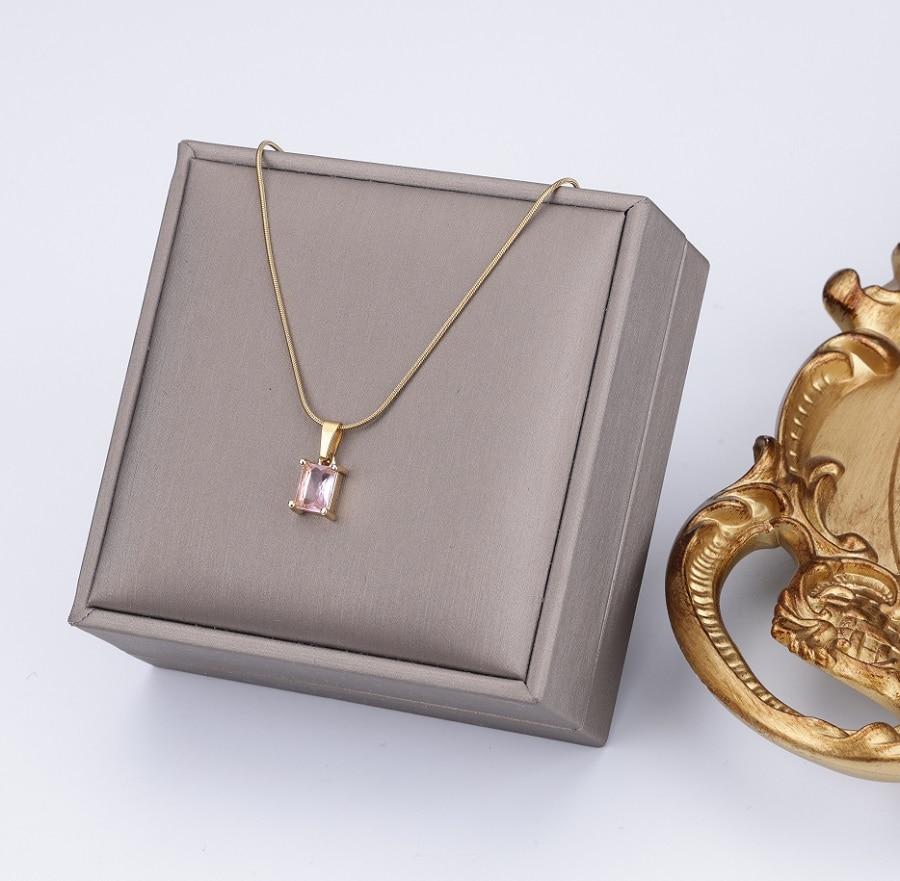 Винтажное ожерелье из ржавой стали с цирконом, плоская цепь со змеиной костью, цепочка с лезвием, квадратный изумрудный кулон, ожерелье для женщин, дропшиппинг