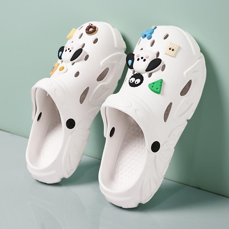 Мужская обувь. Износостойкие, мягкие и удобные мужские тапочки. Нескользящие мужские сандалии с отверстиями для дома и улицы. Сандалии на плоской подошве.