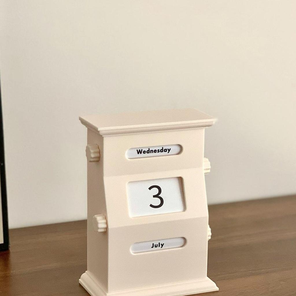 Retro Creamy Perpetual Desk Calendar: Creative Home & Office Decor, Photography Prop