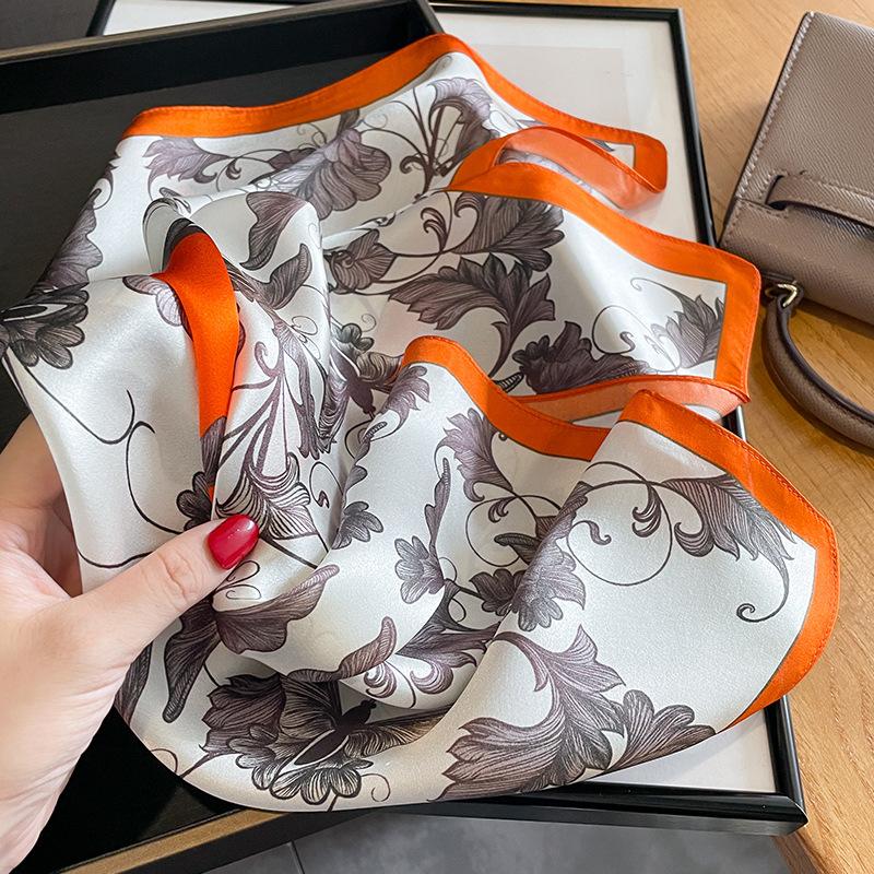 2024 Luxury Brand Scarf 100% Silk Bandana Women Square Scarves Wrap Kerchief Mulberry Fashion High Quality Headband Hijab Shawls