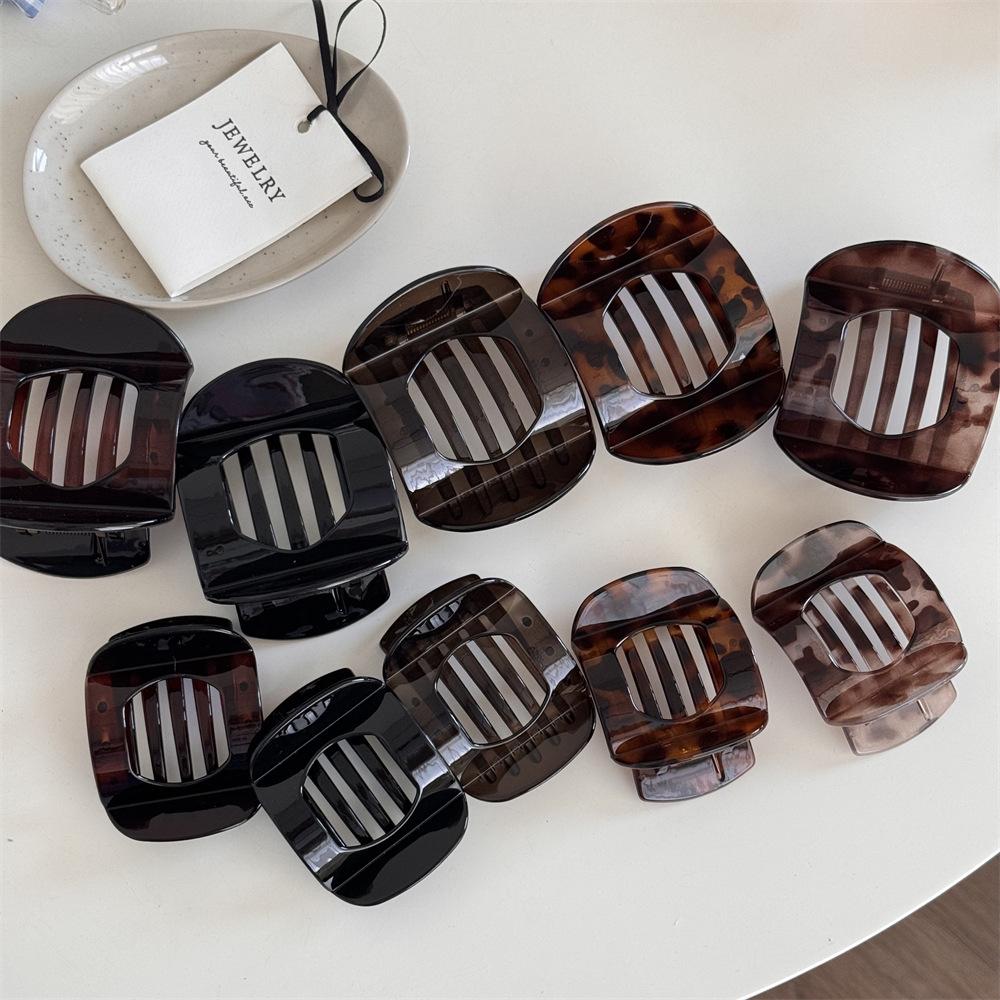 Retro High-End Shark Clip, Women'S Back Of The Head Grab Clip, Versatile Half Tie Hair Hairpin, Elegant Hair Accessory