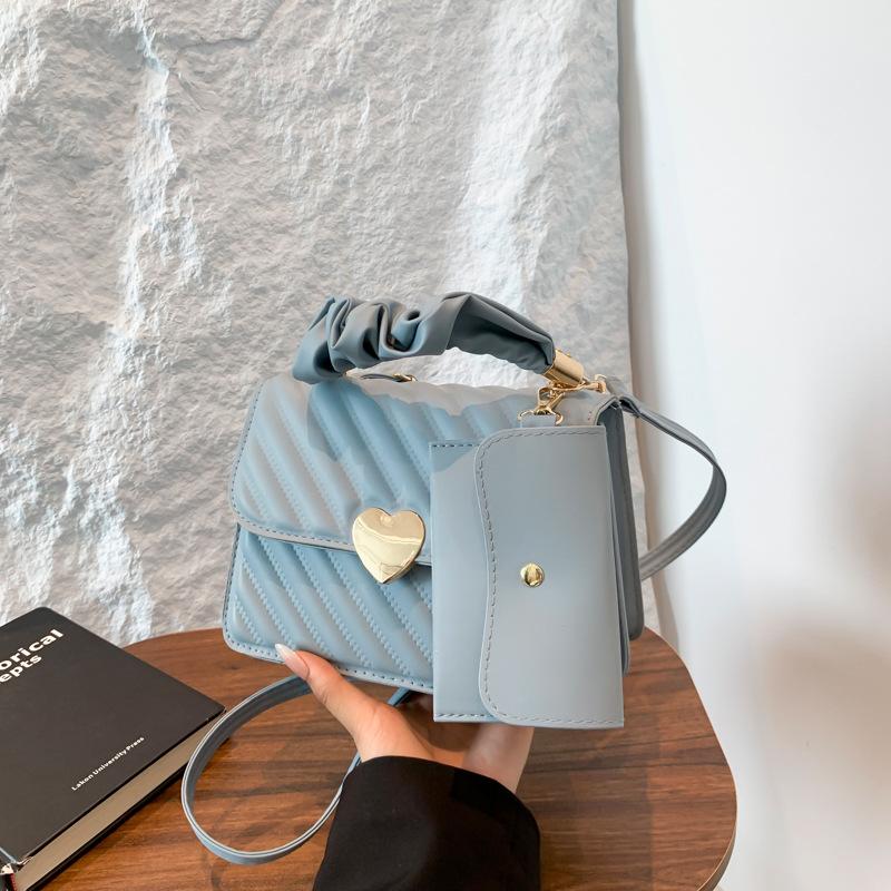 New Messenger Bag Small Square Bag Fashionable Casual Texture Women's Bag Hand Commuting Simple Personality Popular Shoulder Bag