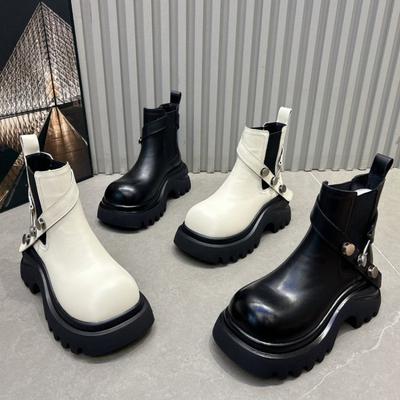 Осенние маффины на толстой подошве, универсальные полусапожки с новой пряжкой-ремнем, сапоги-трубы, увеличивающие рост ботинки Мартин, женские