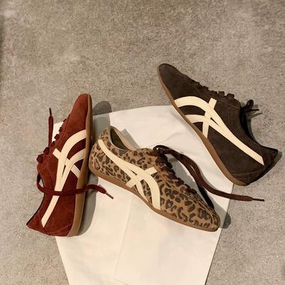 Женская обувь – Кроссовки