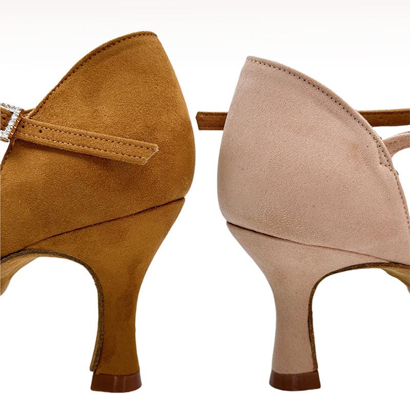 Модные нарядные туфли для латиноамериканских танцев для женщин с Т-образным ремешком, цветочной отделкой и удобной подошвой из коровьей кожи, пуанты для балета