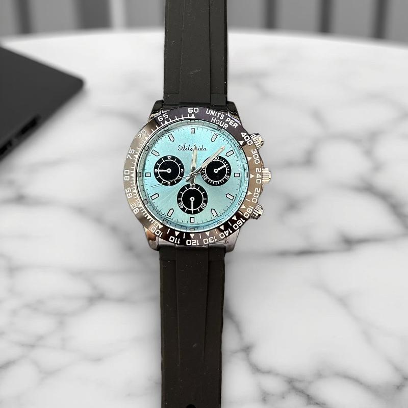 Men's Watch Fashion Business Casual Silicone Strap Quartz Watch