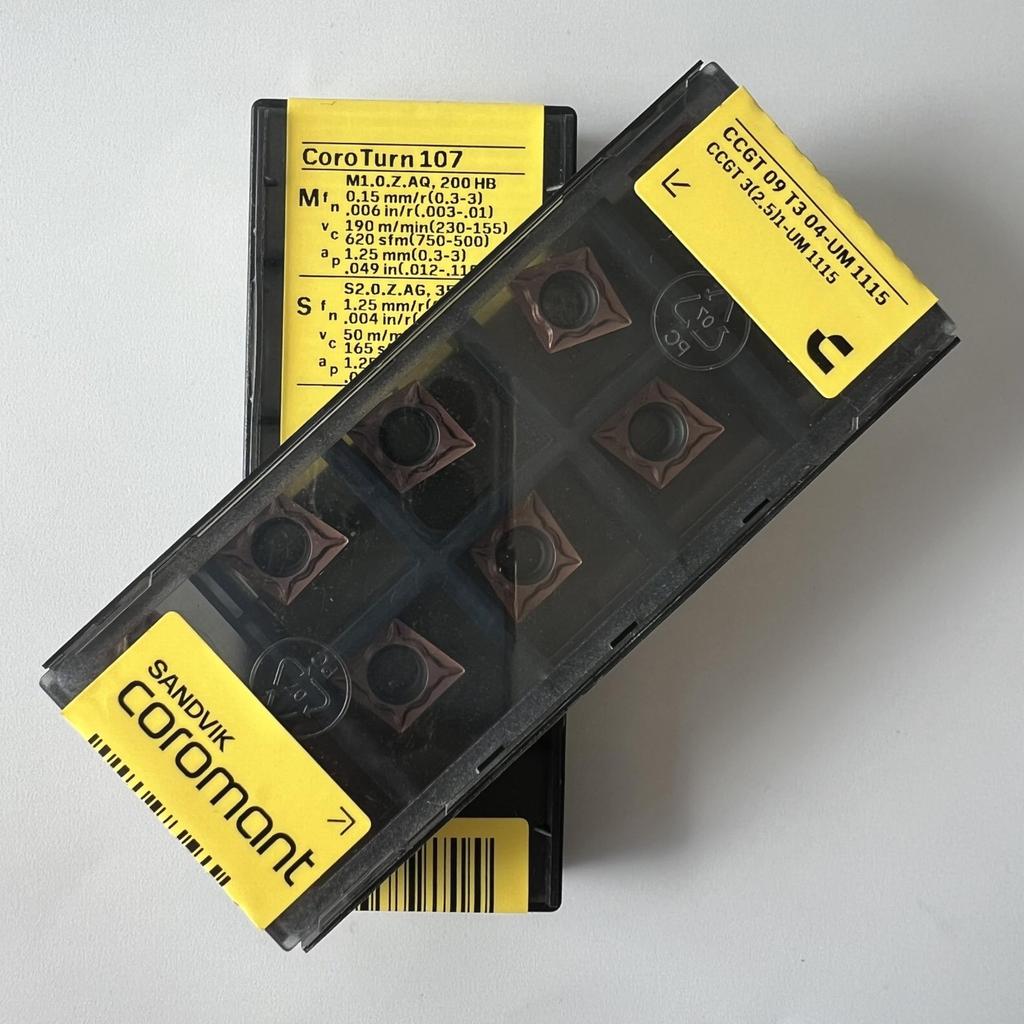 SANDVIK / CCGT09T304-UM 1115 / Original Swedish hard alloy blade 10 Pcs