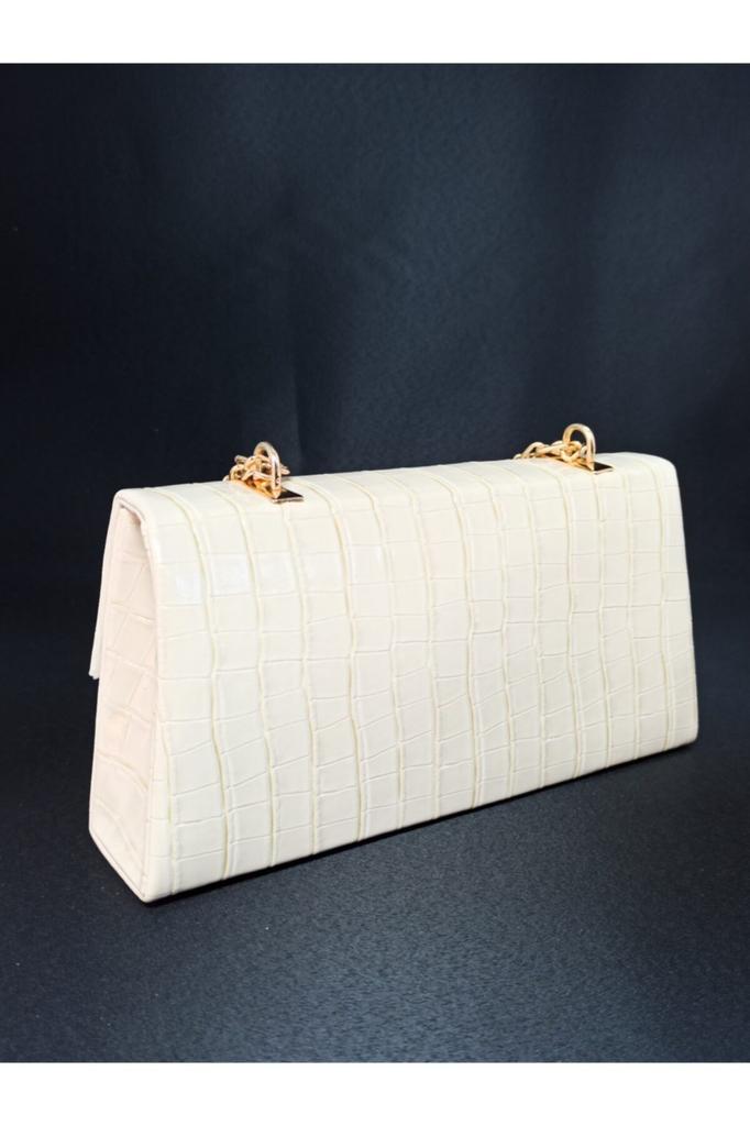 Women's Stylish and Useful Shoulder Bag Women's Cream Color Chain Strap Shoulder Bag
