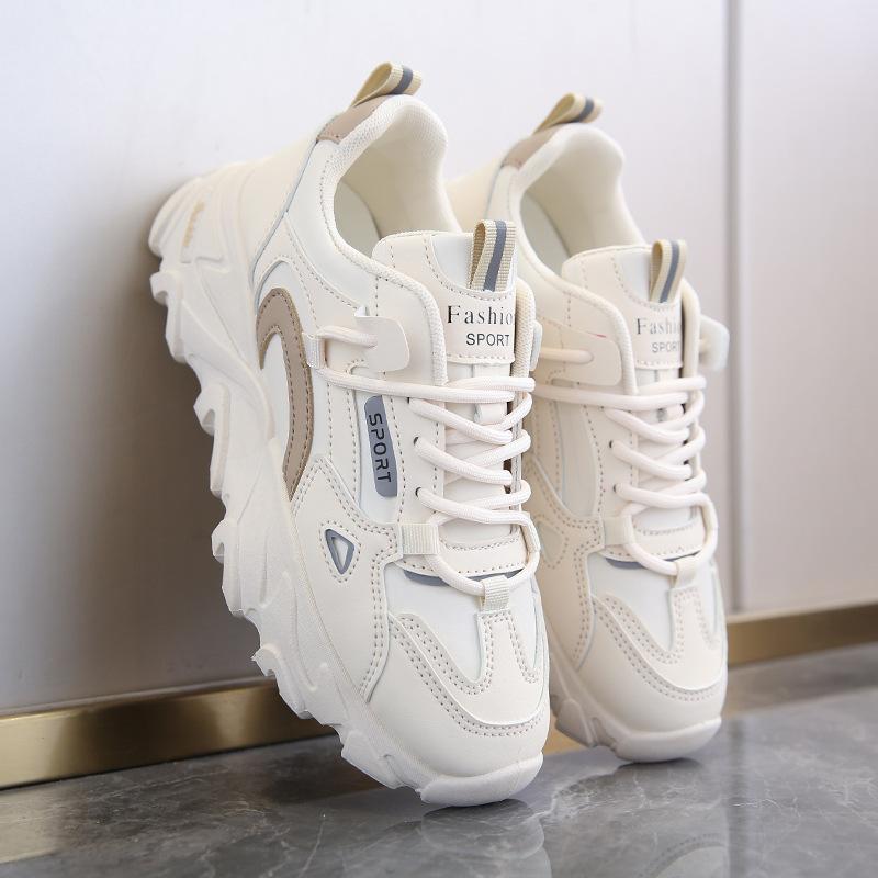 Women's shoes 2024 new winter high-value Hong Kong style trend explosion casual sports shoes platform student sports shoes