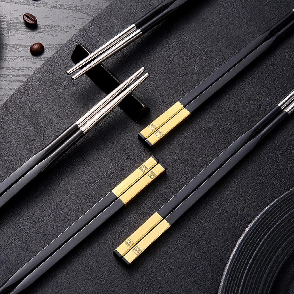5Pairs Alloy Non-Slip Chinese Chopsticks Korean Sushi Sticks Chopsticks Stainless Steel Reusable Chopsticks Party Tableware Set