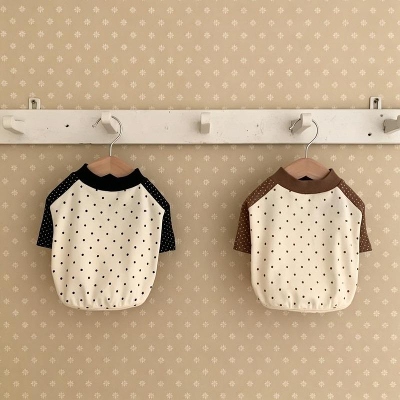 Dog Cat Polka Dot Pet Sweatshirt, Soft Mid-sleeve Two-legged Base Shirt for Small Dogs Teddy Bichon, All Season Contrast Color
