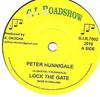 7-дюймовая пластинка PETER HUNNIGALE - Lock The Gate GIR7002 G. я. Роудшоу 2010 Великобритания Регги, Ска и Даб Б/У