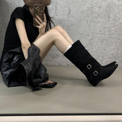 Внутренняя высота склона увеличена примерно на 5 см. Квадратный носок, длинные сапоги, женские сапоги, короткие сапоги, высокие сапоги и рыцарские сапоги — это wo