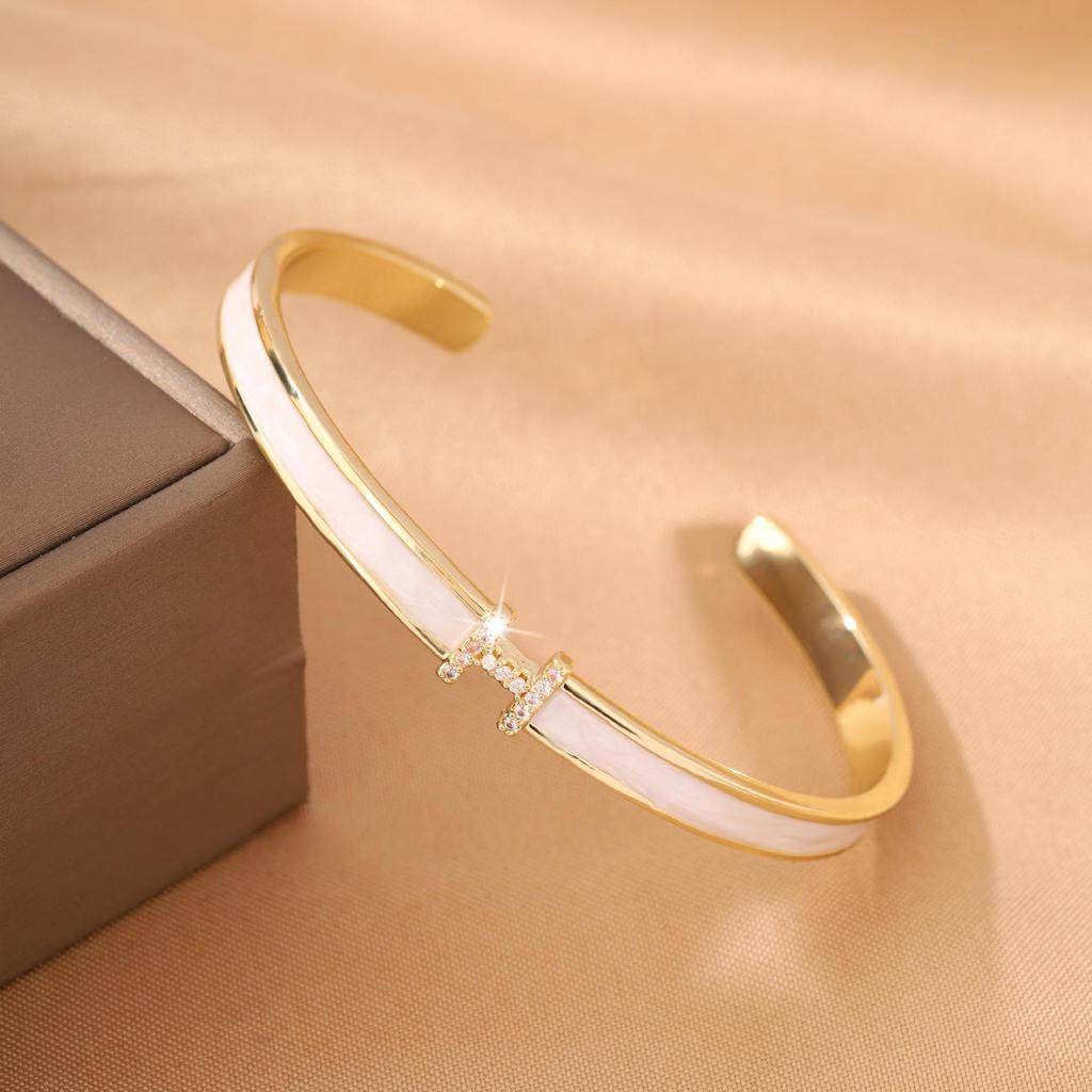 Цирконовый браслет-кафф для открывания писем: Роскошный браслет для поездок на работу, Изысканная модная бижутерия для женщин, Издание 2025 года.