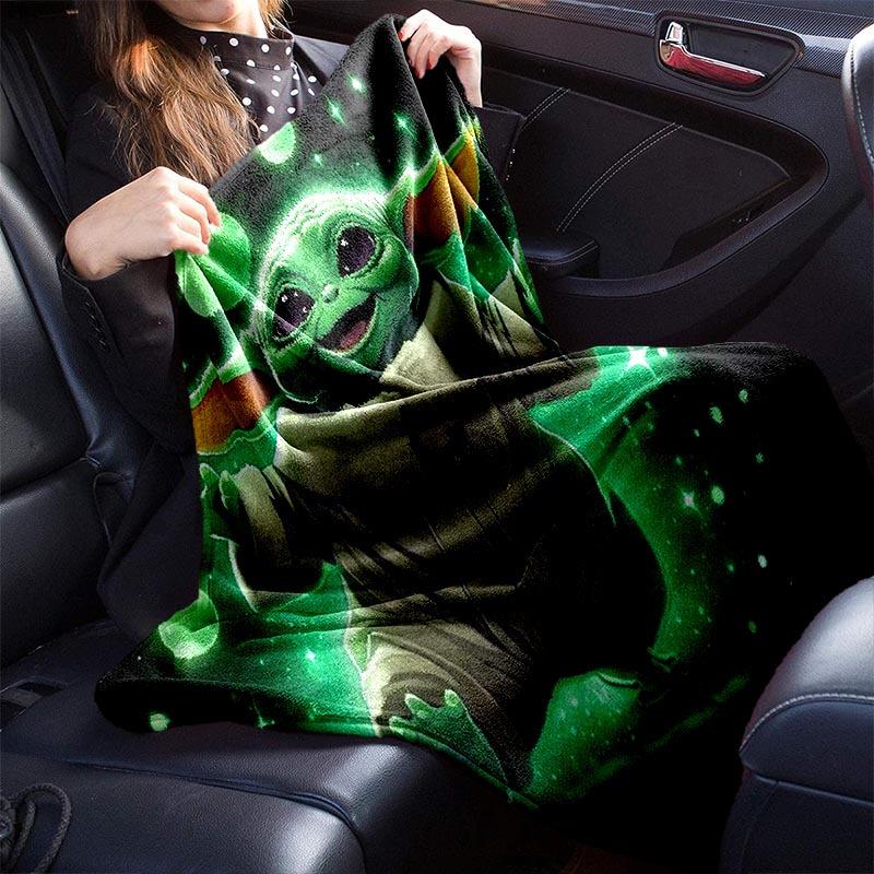 1pc Star Wars Printing Blanket - Soft, All-Season Throw for Office Blanket, Personalized Gift with Adorable Cartoon Design