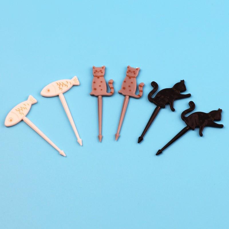 Creative Cartoon Animal Fruit Forks for Kids – Cute, Plastic Bento Picks for Household & Kitchen Use