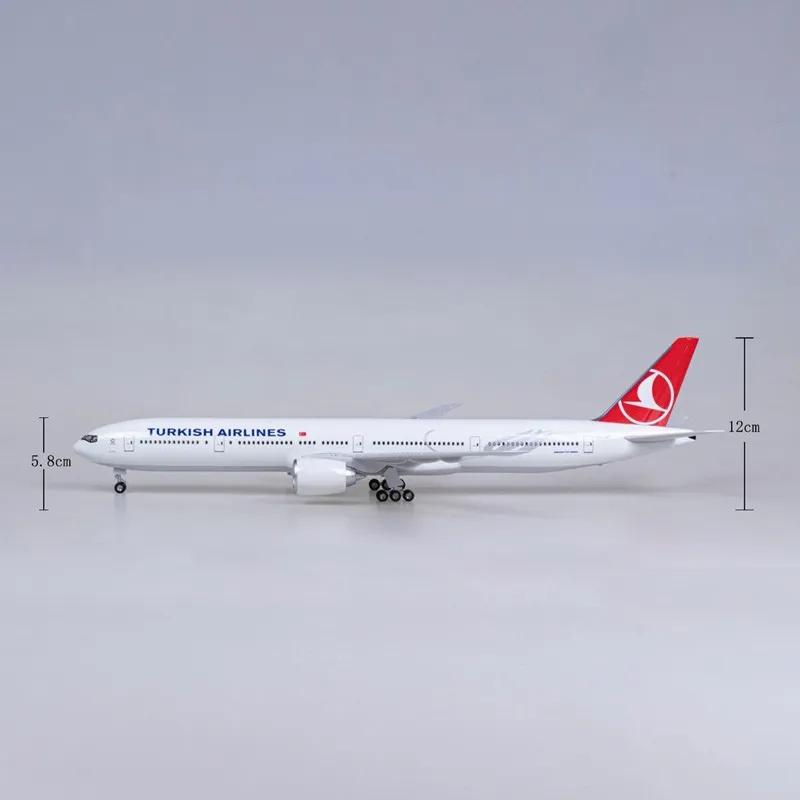 Статуэтка модели самолета Масштаб 1:157 Модель самолета Turkish Airlines B777 со светодиодной подсветкой(Сенсорное или Звуковое Управление) для украшения или
