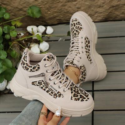 Новые женские спортивные кроссовки большого размера в стиле кэжуал, модные кроссовки на шнуровке спереди