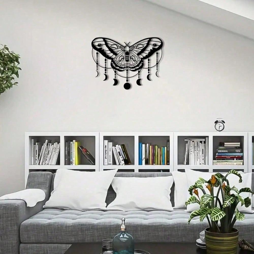 1pc Moth Moon Metal Wall Decor, Witch's Magic Atmosphere, Halloween Decoration Art, Combination Of Moon Phases And Moth Design