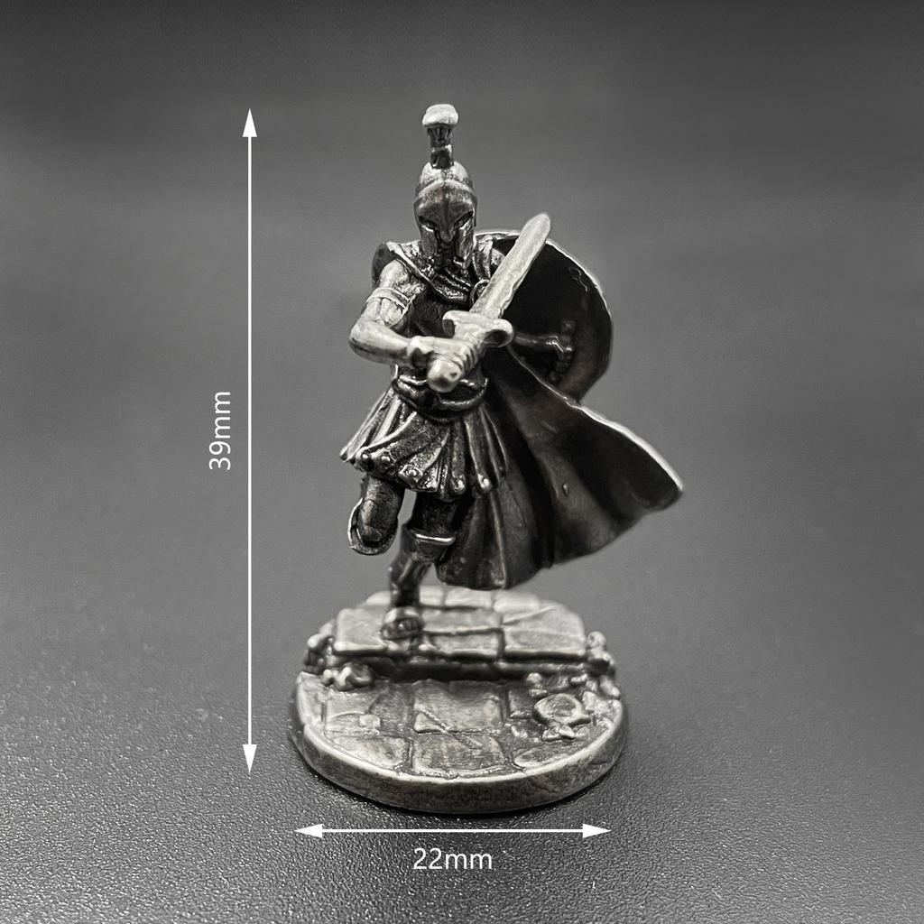 1pcs Ancient Spartan Rome Soliders Figurines Miniatures Vintage Metal Soldiers Statue Desktop Ornament Gift