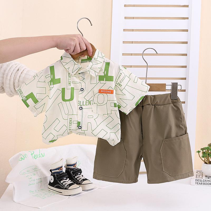 Детский комплект с короткими рукавами. Милый модный комплект из двух предметов: рубашка и шорты для мальчиков. Детская повседневная одежда.