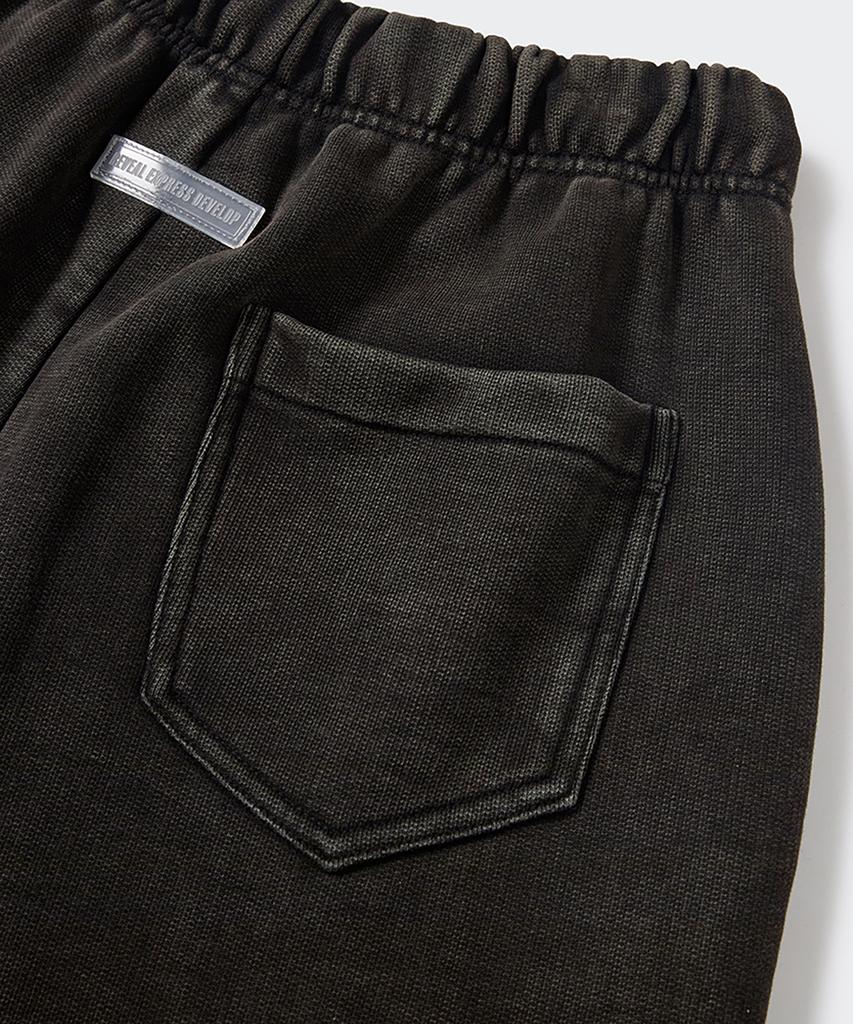 MMIC Loose Jogger Washed Black