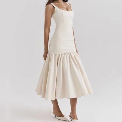 Женское вечернее платье с рюшами на подол, большие качели, приталенный крой, с открытой спиной, без рукавов, однотонное, с низким вырезом, плиссированное для выпускного вечера
