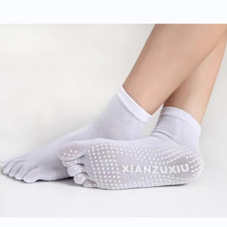 1 Pair Womens 5 Toes Yoga Gym Dance Sport Exercise Non Slip Massage Fitness Warm Socks