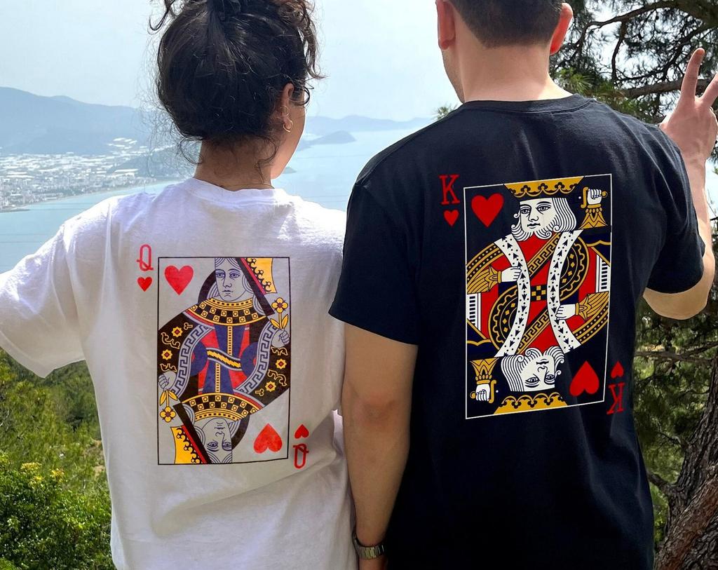 Queen & King of Hearts Matching T-Shirt and kids tshirts: Vintage Poker Couple Costume