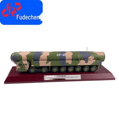 Модель-симулятор из сплава ракеты Дунфэн-41