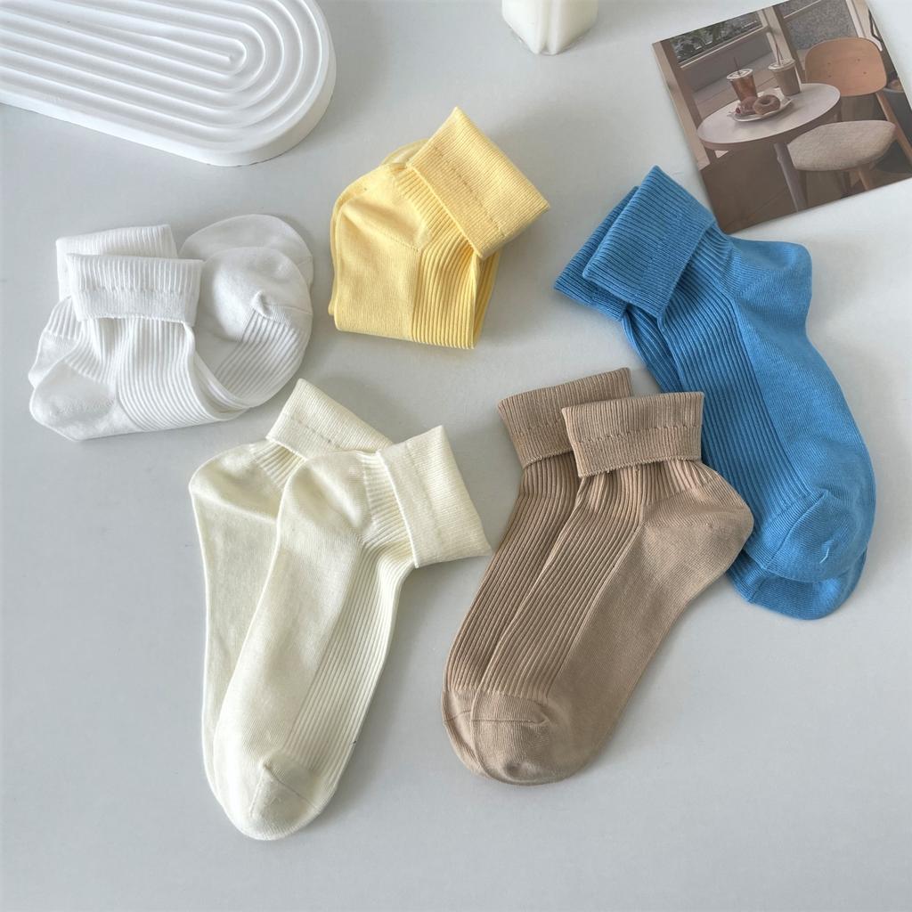 Autumn and Winter Women Pure Color Socks Casual Cotton Breathable Fashion Sports Sock
