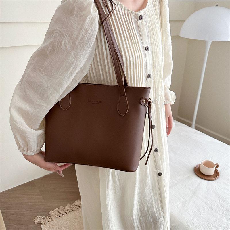 Вместительная однотонная простая новая повседневная сумка-тоут на плечо/подмышку в иностранном стиле, ретро, модная, текстурная