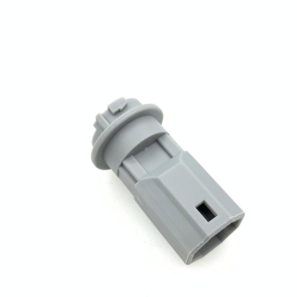 Держатель подсветки номерного знака Toyota 05-09 для Reiz, RAV4, Ralink, Camry, Land Cruiser LC200.