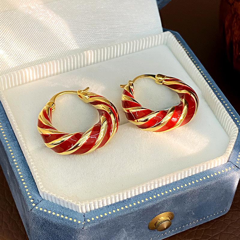 Серьги-кольца «Анкара Ред Дрип Глейз» в виде скрученного узла - Элитные эмалевые серьги-клипсы с цветными блоками.