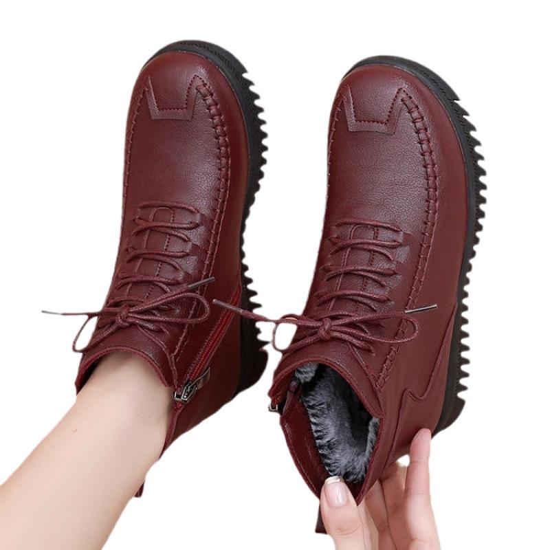 Winter New Mother Cotton Shoes Middle-aged Flat-bottomed Non-slip Women's Shoes Middle-aged and Elderly Velvet Warm Short Boots Northeast Leather Sho