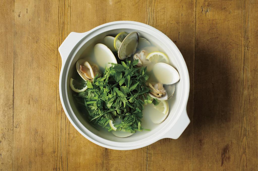 Kinto KAKOMI Direct Fire Earthenware Pot, White, 1.2L, 25211