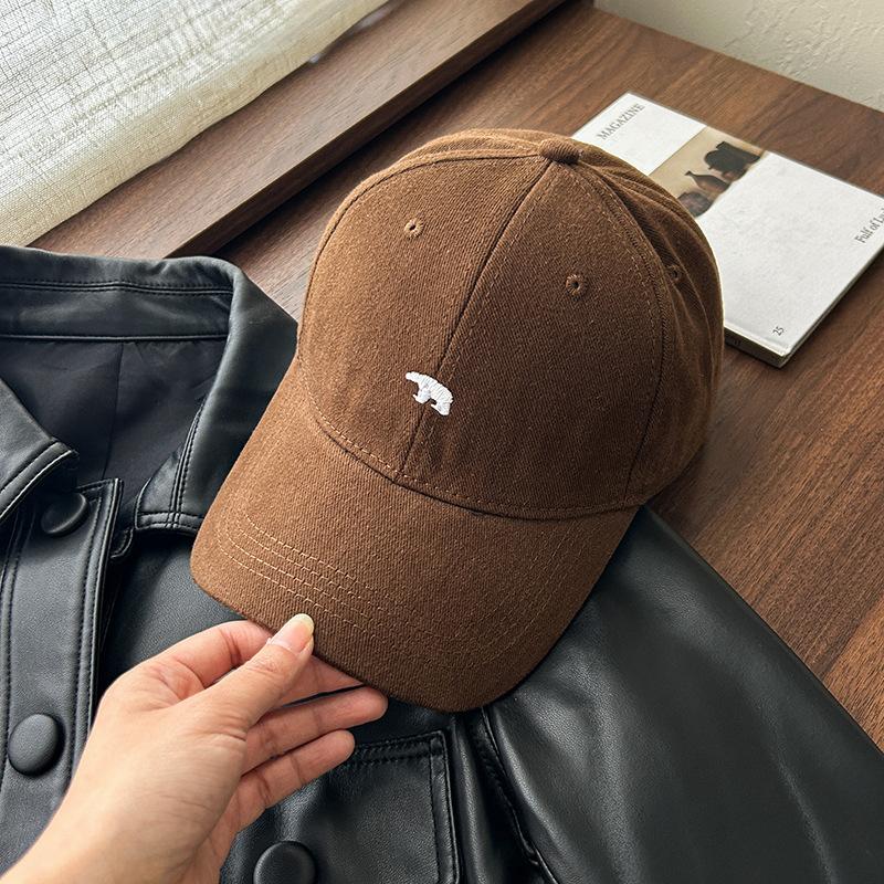 Stylish Simple Polar Bear Embroidery Versatile Baseball Cap Female Spring Summer Couple Vintage Shade Cap