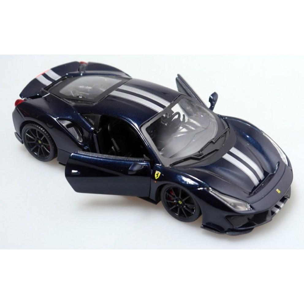 Bburago 1:24 Ferrari 488 Pista Die-cast Model Car, Blue