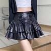 Сексуальное нижнее белье сексуальная темная красотка с высокой талией короткая юбка юбка, показывающая стройные ноги, длинные бретели, плиссированная кожаная юбка, юбка-торт, женщина