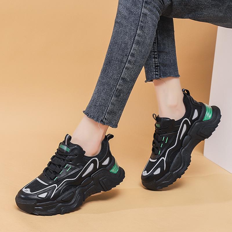 Мода 2024 Весна Осень Кроссовки на платформе Женская мода Повседневная Новая дизайнерская обувь Женская дышащая сетка Zapatos De Mujer