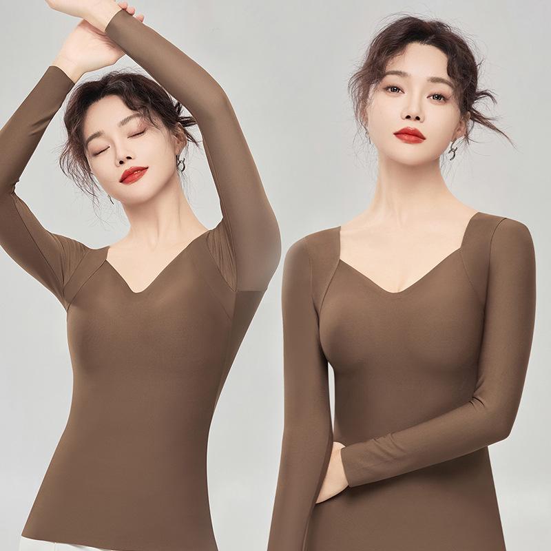 Hyaluronic Acid-Infused Thermal Long-Sleeve Top with Chest Pads for Autumn/Winter