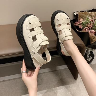 Сандалии на толстой подошве с вырезом и закрытым носком, которые можно носить двумя способами, женские, летние 2025, новая модель, с отверстиями, в стиле Мори-романтика, полушлепанцы для улицы