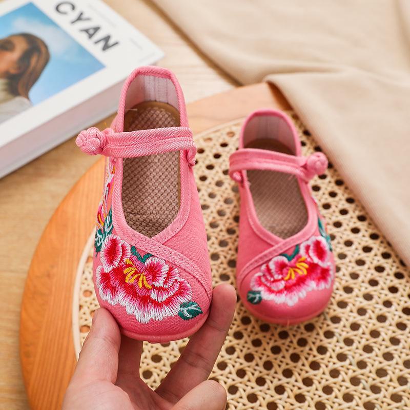 Детская мягкая вышитая обувь: Этнический стиль ханьфу для танцевального представления для малышей