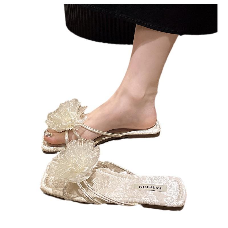 French Flat-bottomed Flower One-word Slippers Women's Shoes Summer Wear New Summer Fashion Sandals