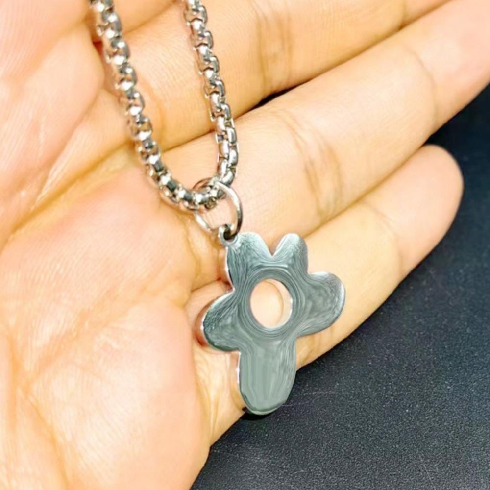 Flower Shaped Hip Hop Necklace Stainless Steel Choker Chain Necklace  Rapper Fan Gift
